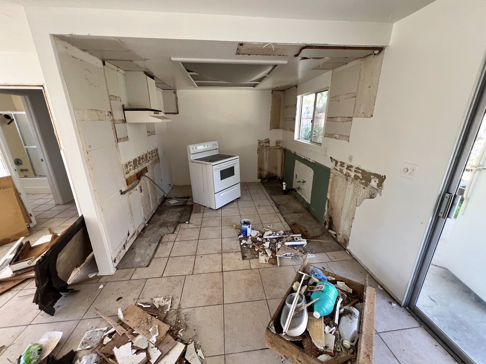 Interior finishes — paint & walls